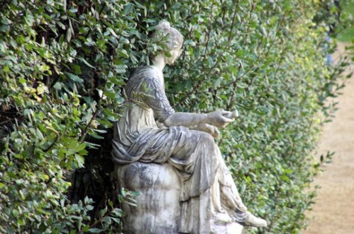STATUE-JARDINS-BOBOLI.jpg